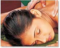 Ayurveda Massagen Hot Stone Therapie Sauna und Dampfbad Aroma Therapie