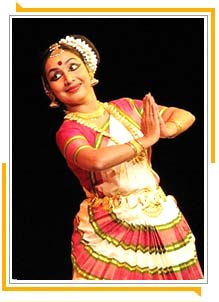 Mohiniyattam Tanz